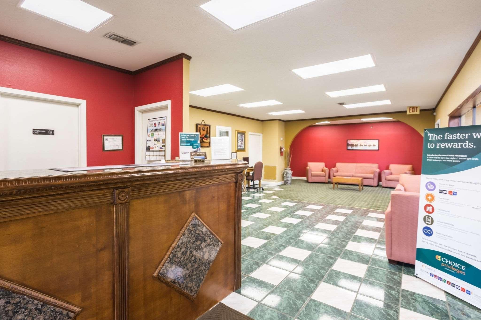 Rodeway Inn Hazlehurst Экстерьер фото