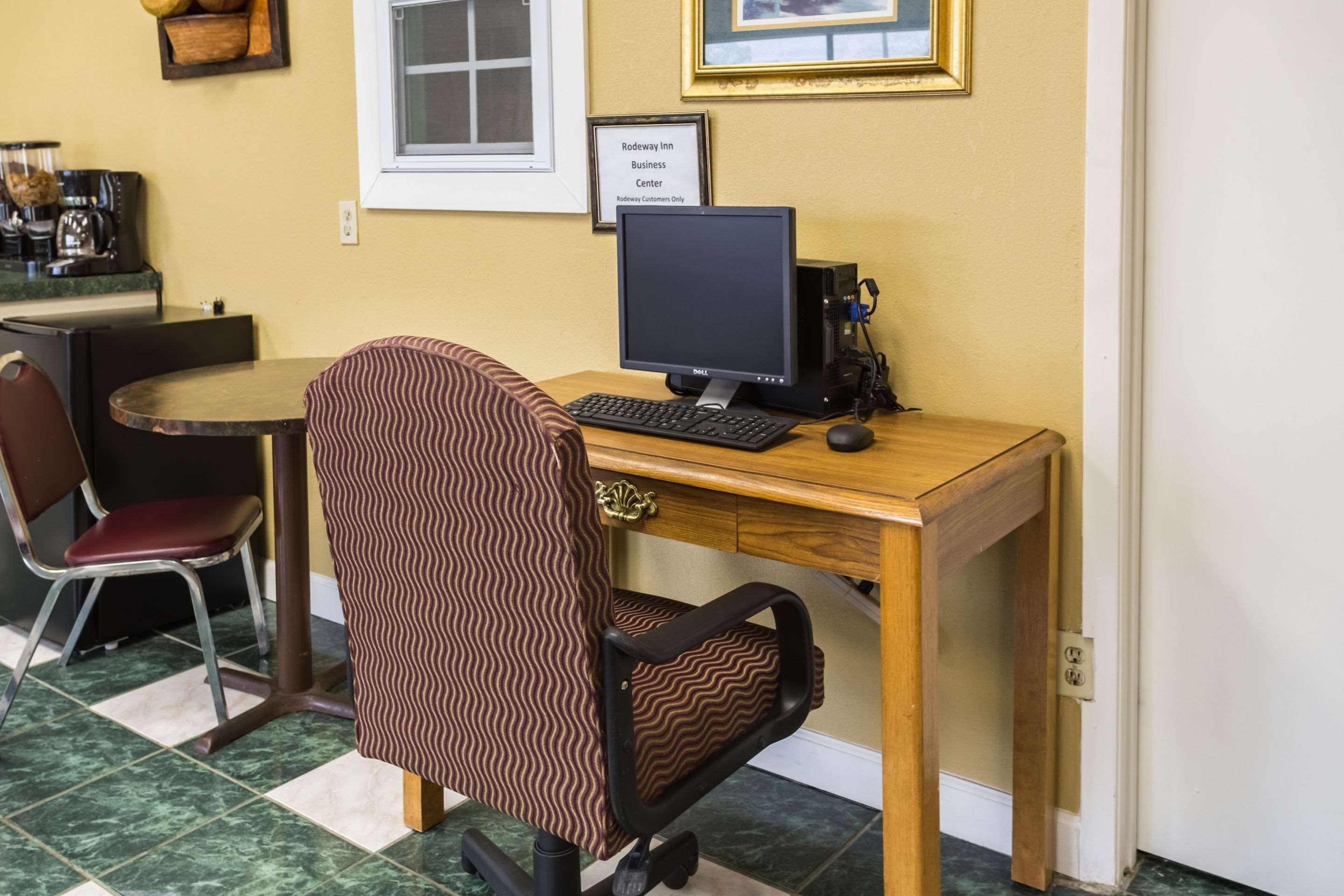 Rodeway Inn Hazlehurst Экстерьер фото