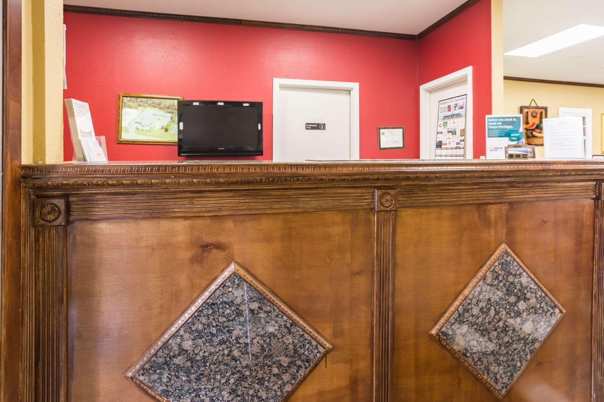 Rodeway Inn Hazlehurst Экстерьер фото